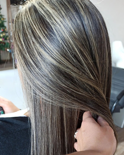 Mujer Bonita by Mara Menéndez