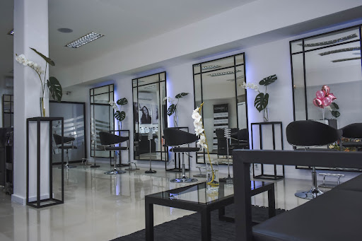 Yasshi Roda Estilista