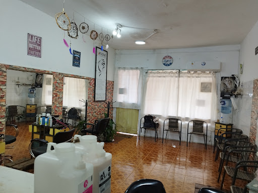 Yesabel PELUQUERIA UNISEX