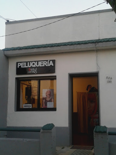 STILO PELUQUERÍA UNISEX