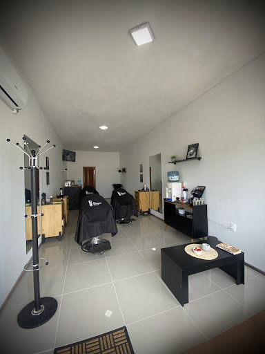 El Barrio barbershop