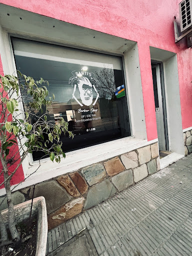 Santi’s Barbershop