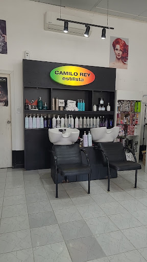 Camilo rey estilista