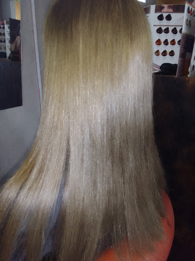 MILDRED ROSANO Estilismo en Cabellos