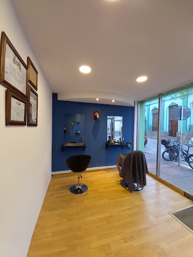 external image 2227 1763020054 1