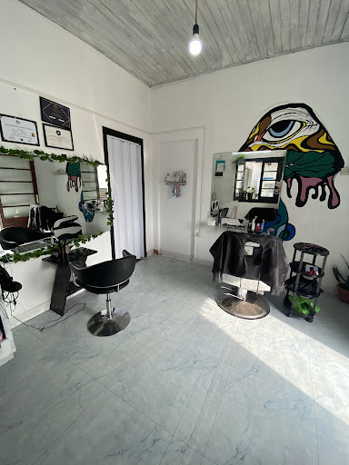 Peluquería y barbería MAROC B.H.B.