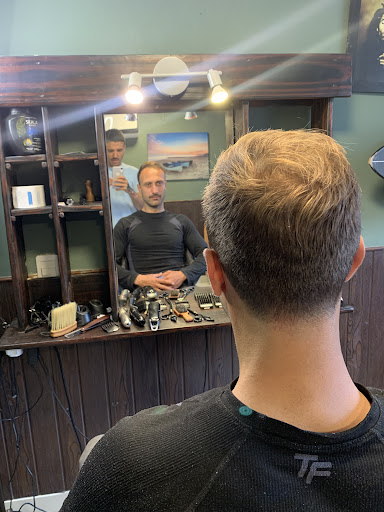 Mavericks Barber Shop